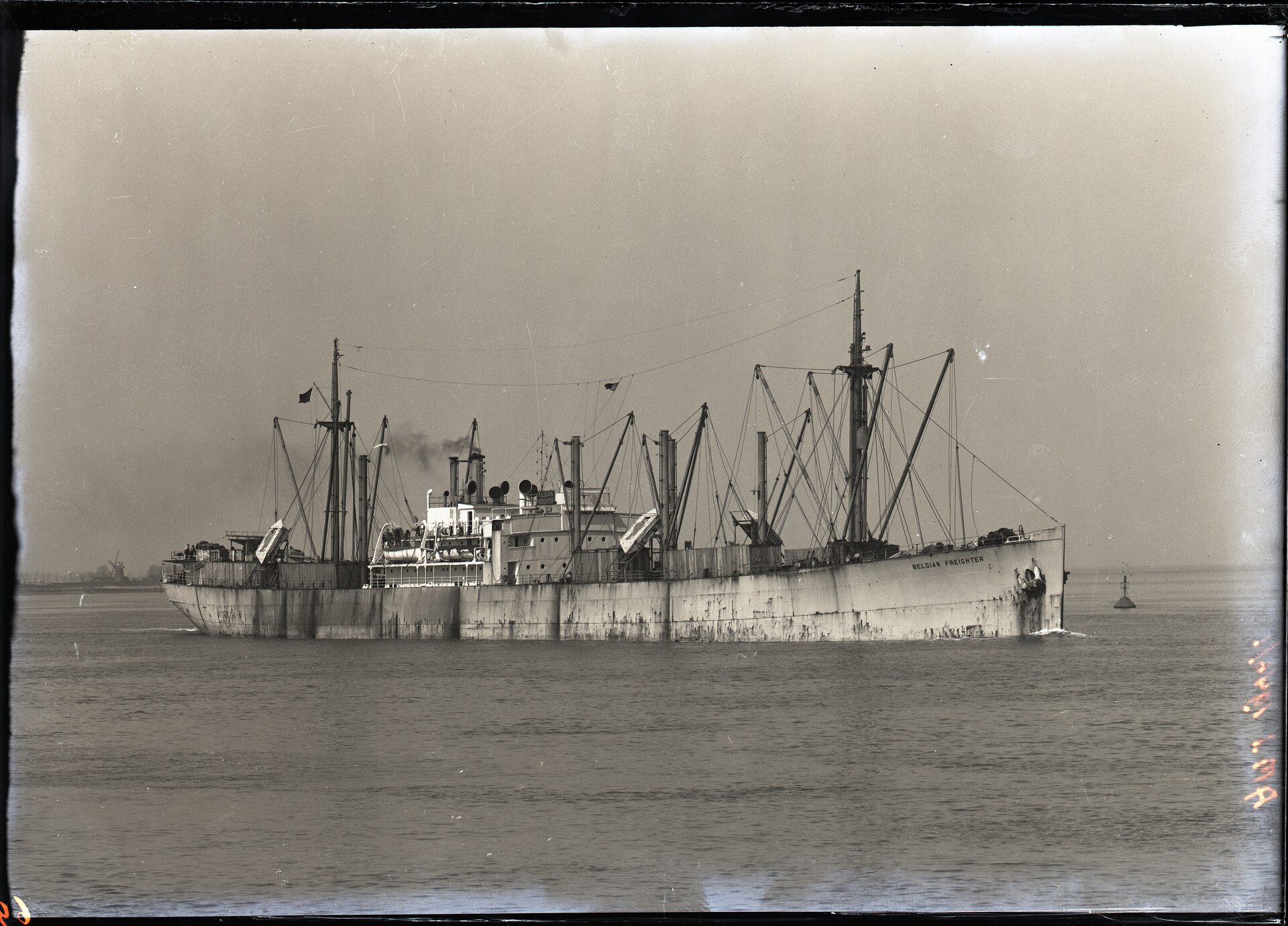 Belgian Freighter. MAS Antwerp, Public domain.