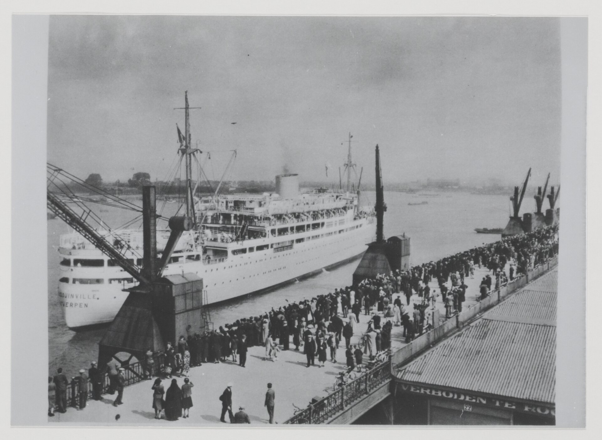 Le dernier départ du Baudouinville d’Anvers. Photo : MAS Anvers, domaine public.